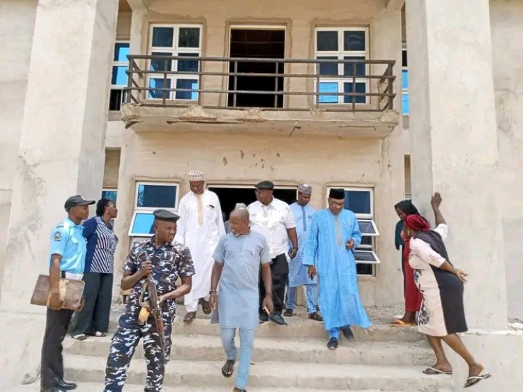 Taraba State University VC and Visitation Panel Conduct Inspection of Campus Projects