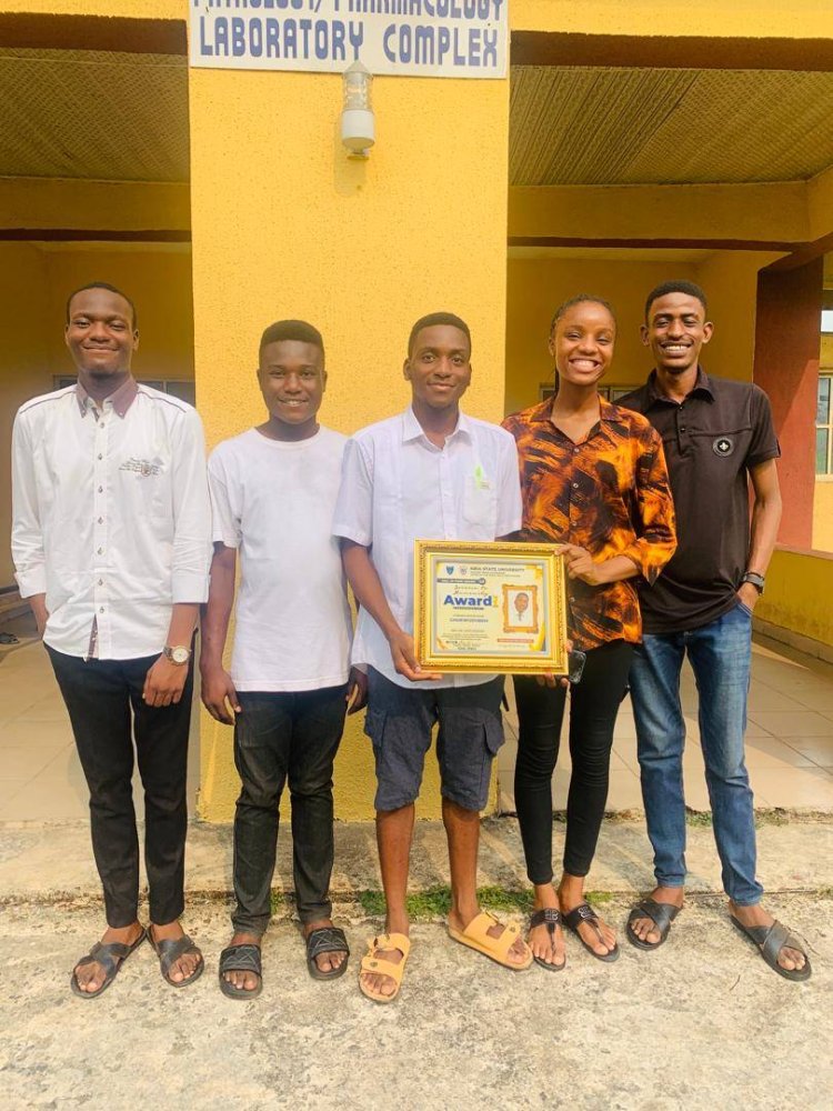 Comr. Oruche Divine Honored with Excellence Award for Selfless Service at ABSU