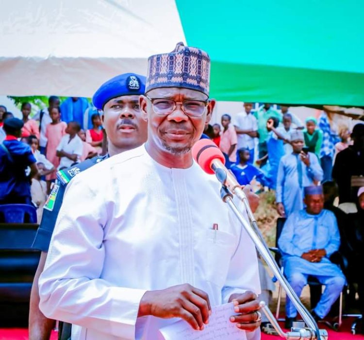 Nasarawa Governor Provides Relief: Distributes Palliatives to Students