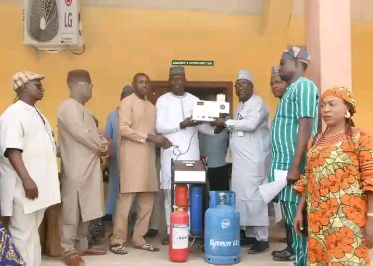 NSUK Gets A Boost As Senator Almakura Donates Science Equipment To Faculty of Agric