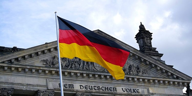 Germany Introduces Changes to Skilled Worker Law, Allowing International Students to Work Prior to Studies