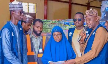 Governor Buni Presents Relief Materials to Victims of FUGA Female Hostel Fire Incident