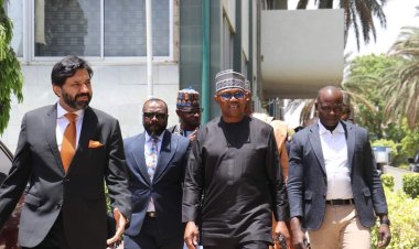 Labour Party Presidential Candidate, Mr. Peter Obi, Engages in Collaborative Discourse with Skyline University Nigeria Management
