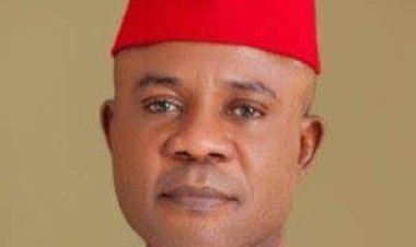 Governor Mbah Allocates N44.1 Million in Bursaries to Enugu Law School Students