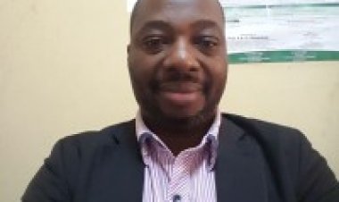 UNN Lecturer Prof Mfonobong David Udoudom Caught in Sex Scandal with Married Student