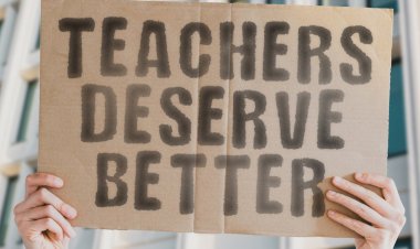 Netizens Rally For Higher Teacher Salaries