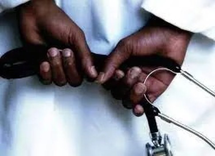 Fake Doctor Arrested in Lagos After Treating Patients and Performing Surgeries with Forged OAU Certificate