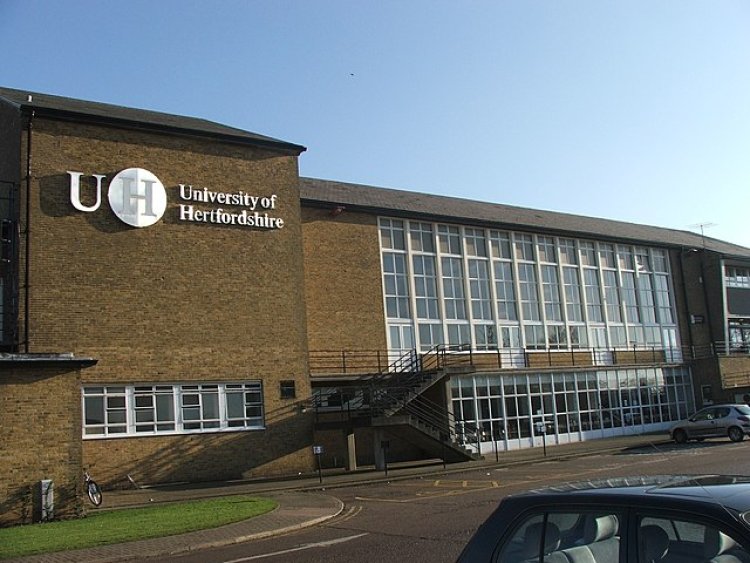 University of Hertfordshire Offers Generous Discounts and Scholarships