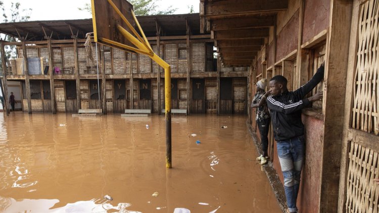 Kenya Delays School Term Amid Rising Flood Casualties