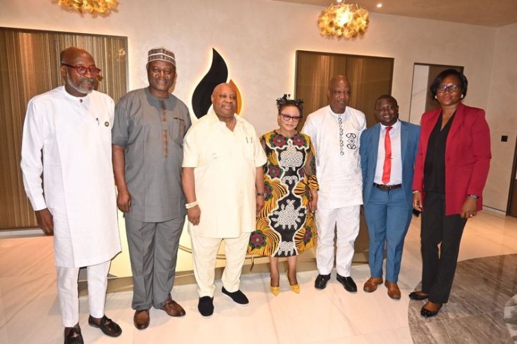 Governor Adeleke Pays Tribute to UNIOSUN Chancellor Dr. Alakija for Philanthropic Contributions