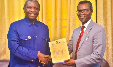 UNIZIK: Esimone Officially Hands Over to Ikechebelu as Acting Vice Chancellor