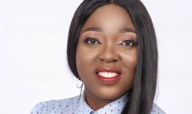 Nigerian Lady Dr. Olaosebikan Earns AI Certifications at Oxford, Achieves IMC Fellow Membership