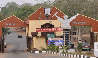 Chaos at MAPOLY: Students Disruptes Exams, Slam Management's Failures