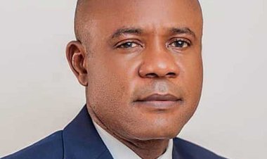 Enugu Governor Mbah Empowers Students with N44.1m Bursaries, Awards Pilot Scholarship