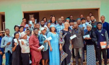 Hon. Jethro Yakubu Zikengyu Fulfills Scholarship Promise to Federal University Wukari Students