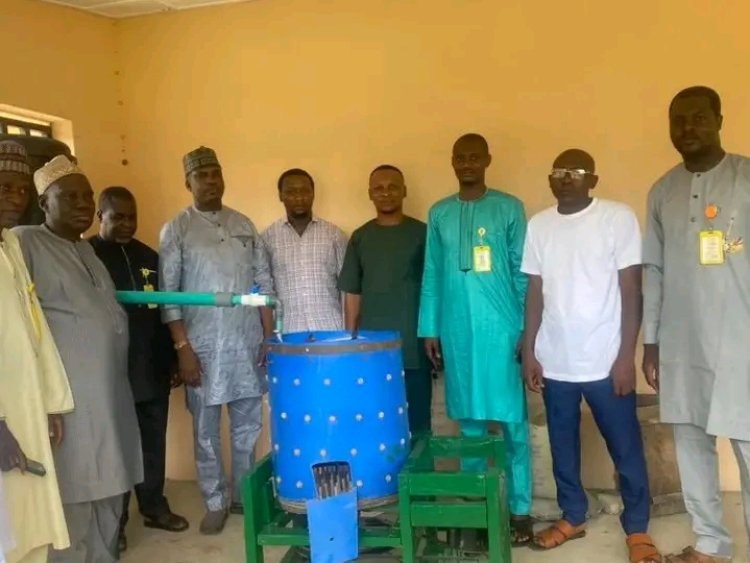 KWASU Staff Donate Defeathering Machine to Entrepreneurship Vocational Training Centre