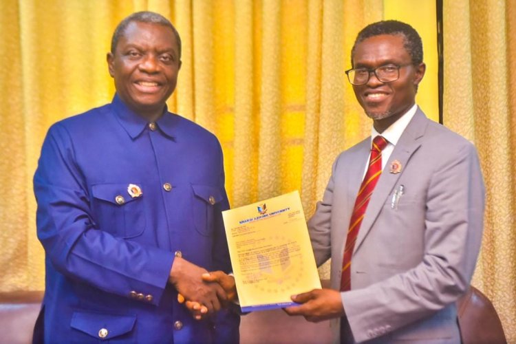 UNIZIK: Esimone Officially Hands Over to Ikechebelu as Acting Vice Chancellor