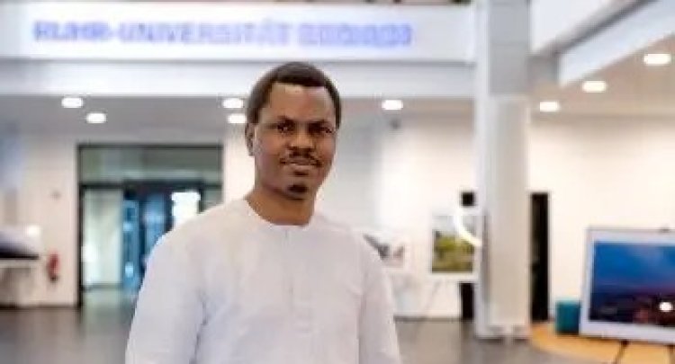 OOU Lecturer Odunsi Becomes First Nigerian Urban Planner to Win Humboldt Research Fellowship