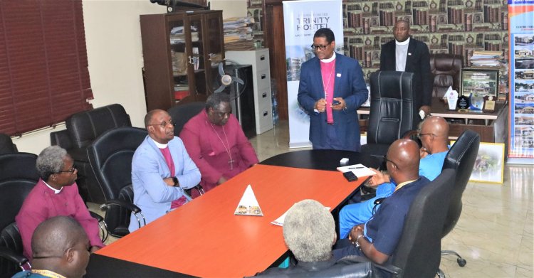 Anglican Primate Visits Ajayi Crowther University, Assures Enhanced Security Measures