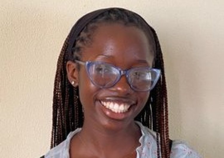Young Student Sijibomi Faseyi Triumphs in English Quiz, Wins N200,000 Prize