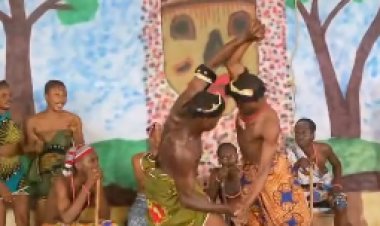 COOU Hosts Arts Festival with Captivating Adaptation of "Things Fall Apart"