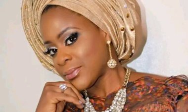 Students of Temple Gate Polytechnic Celebrates Rector Hon. Anyanwu on her Birthday Ceremony