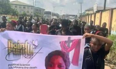 Tribute Procession Honors Departed 22-year-old Coursemate at Alvan Ikoku Federal University of Education, Owerri