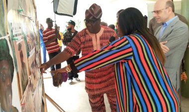 FUNAAB NAL Celebrates Dutch Consul General with Historic Photo Exhibition