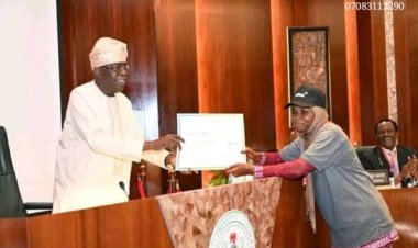 Congratulations to Fatima Hambali for Representing BUK at Presidential Villa