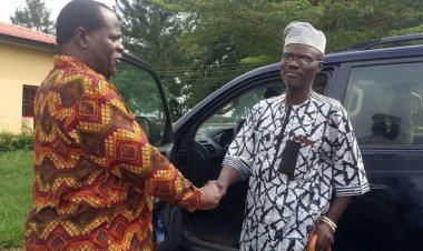 FUNAAB Deputy Vice-Chancellor Visits Zoo Park, Pledges Support for Development