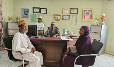 NYSC Katsina State Coordinator Hajiya Aisha Mohammed Visits Clinic Project Executed by Ruth Ejindu