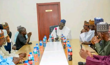 Waka Secondary School Old Boys Association Visits Acting Honors of Borno State University