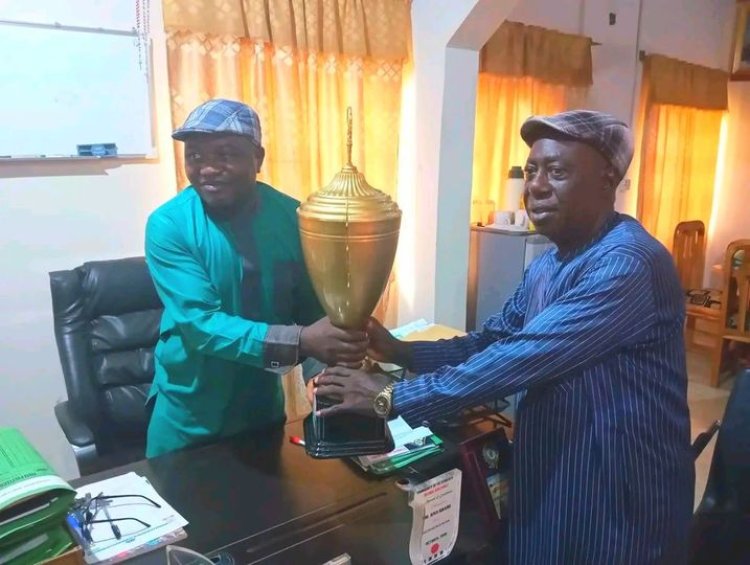 Fidei Polytechnic FC Receives Moses Orkuma Unity Cup Trophy