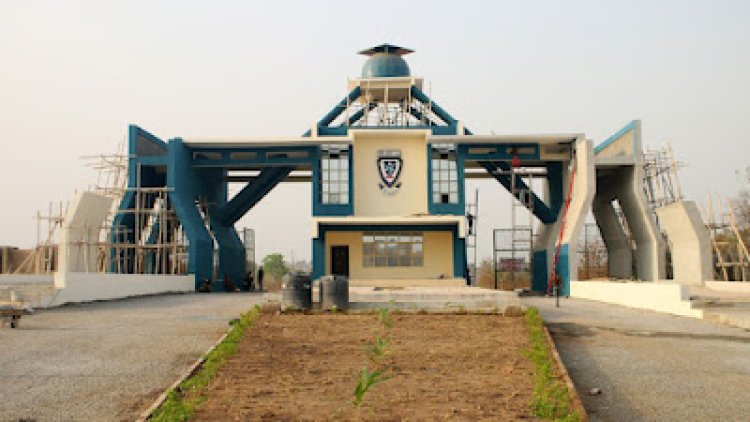 FULOKOJA Medical Students Visit Reference Hospital Okene