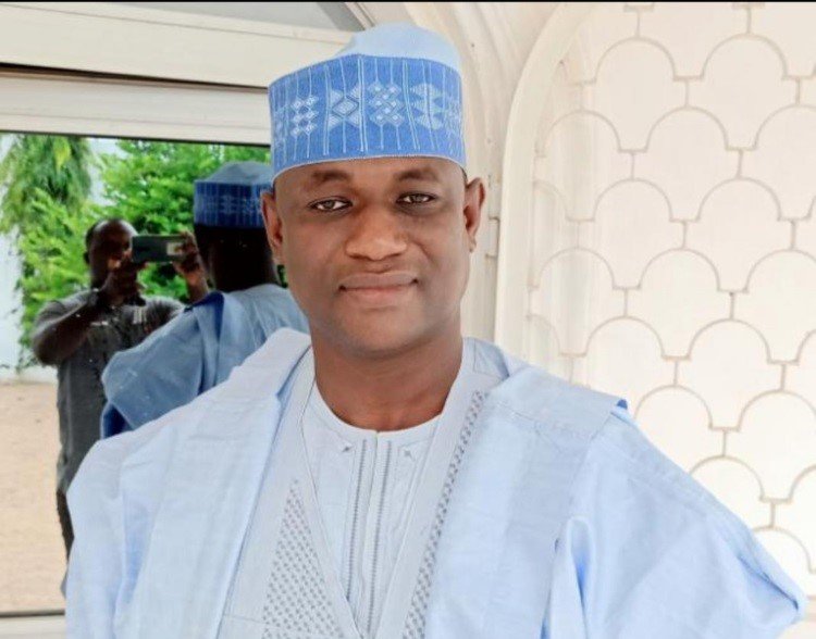 Senator Ibrahim Lamido Announces Scholarship for Sokoto East Youth to Study in India