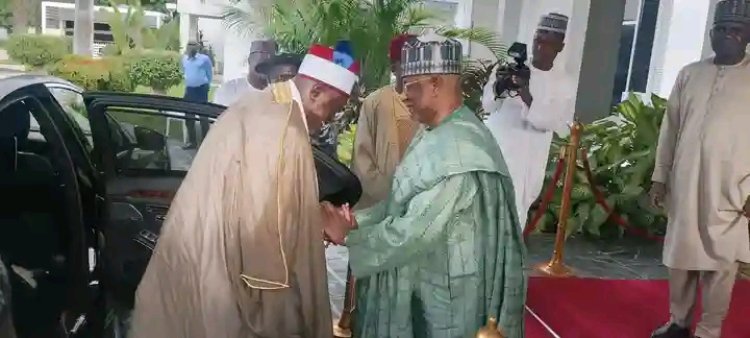 University of Maiduguri Delegation Meets with Renowned Business Leader, Dr. Muhammadu Indimi