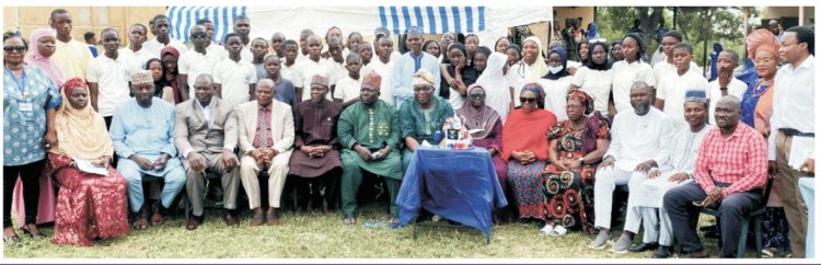 UNILORIN Prof. Omotesho Praises University School Staff for Exceptional Commitment on Graduation Day