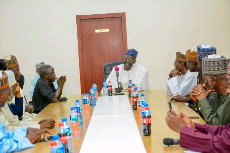 Waka Secondary School Old Boys Association Visits Acting Honors of Borno State University