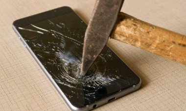 PTA Directs Students to Break Mobile Phones Over Academic Concerns