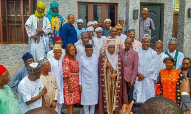 FULOKOJA Governing Council Visits Maigari of Lokoja for Royal Blessing