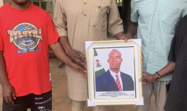 EBSU Students Honor Local Leader with Heartfelt Visit