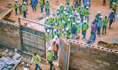 Surveying Students of Aliko Dangote University Visit Construction Site