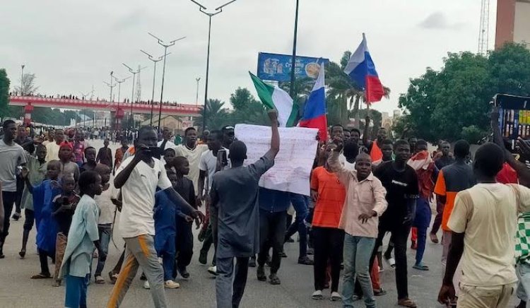 Bayero University Lecturer Condemns Youths Waving Russian Flag as Ignorant and Unpatriotic