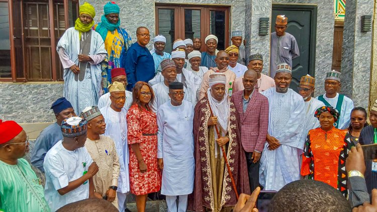 FULOKOJA Governing Council Visits Maigari of Lokoja for Royal Blessing