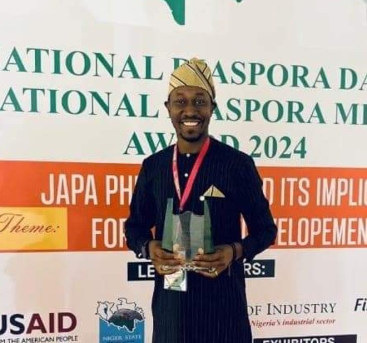 UNILORIN Alumnus Dr. Omotade Omotosho Honored with 2024 National Diaspora Merit Award