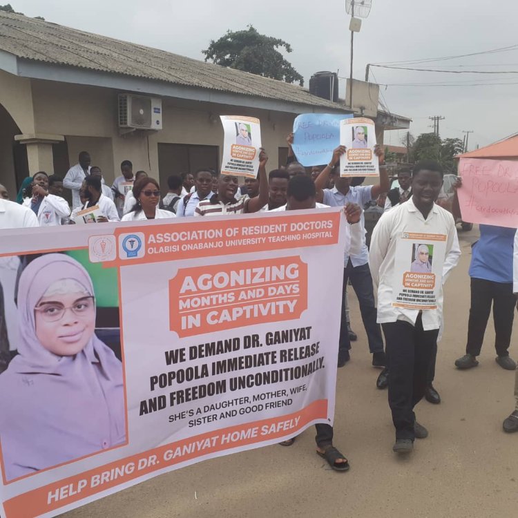 Resident Doctors at Olabisi Onabanjo University Teaching Hospital Protest for Release of Abducted Colleague, Medical Students