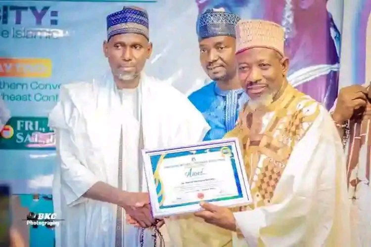 Gombe State University Honors Professor Abdulkadir Umar Zezi With An Excellent Award