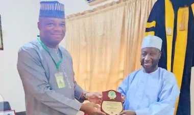 FULAFIA Deputy Dean  Dr. Tijani Ahmed Ajayi Receives Award for Humanitarian Service