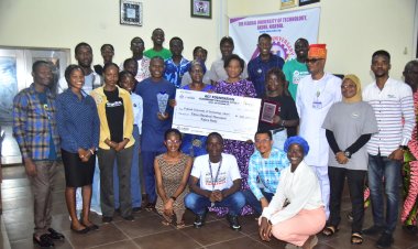 ENACTUS team from FUTA presents achievement to Vice Chancellor