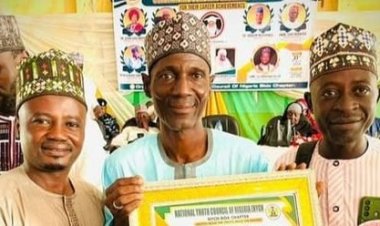 Niger State Scholarship Board Secretary, Comr. Usman Mohammed Sani, Honored with Award of Excellence for Educational Development